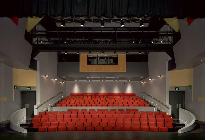 MA_Theater_seating_front_